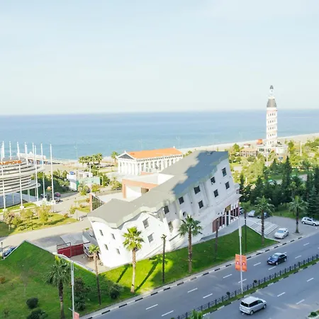 Holidays In Panorama Батуми Экстерьер фото